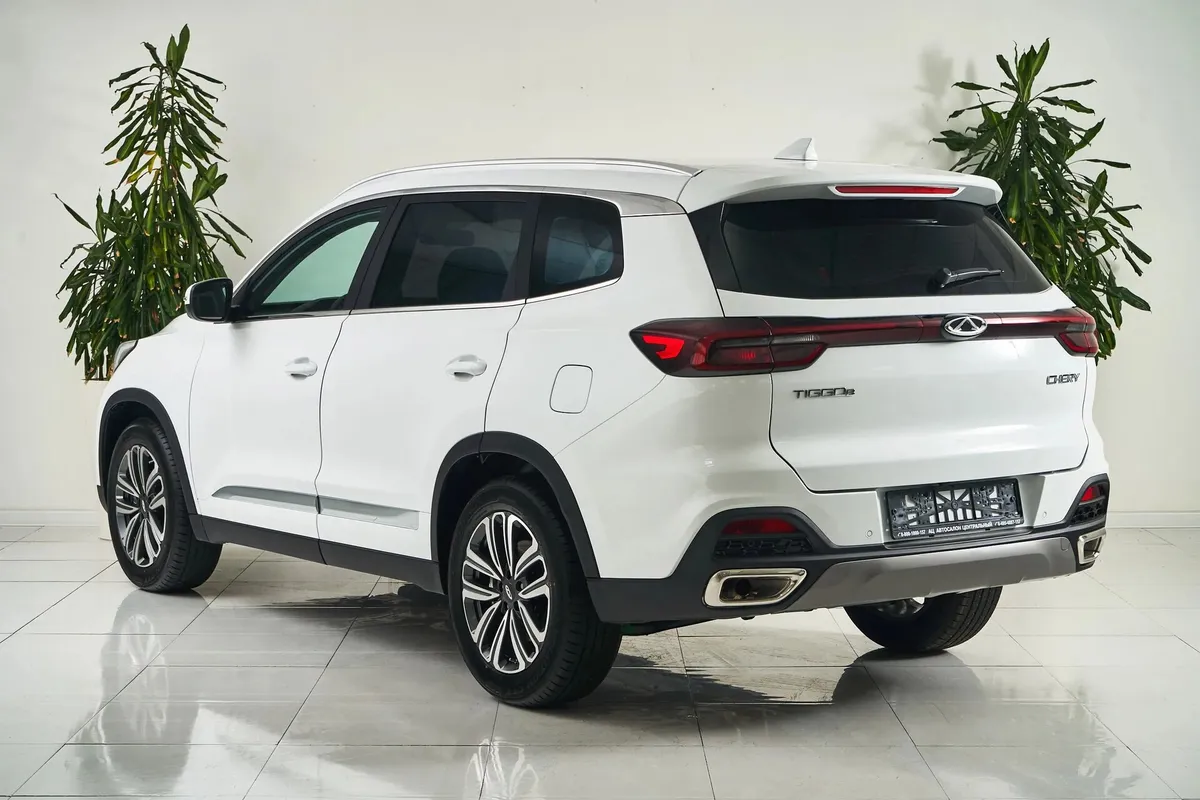 Chery Tiggo 8 I — фото 4