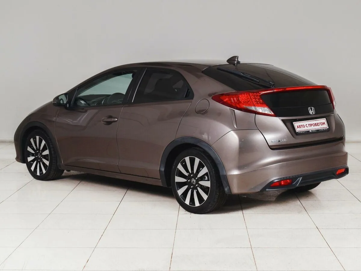 Honda Civic X — фото 3