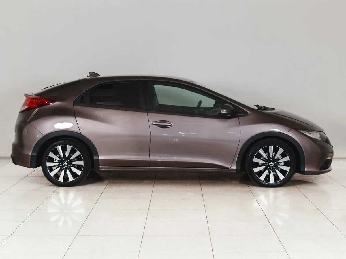 Honda Civic X — фото 5