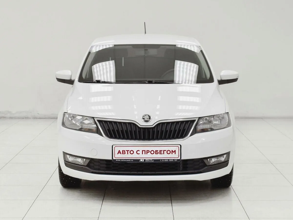 Skoda Rapid I — фото 3