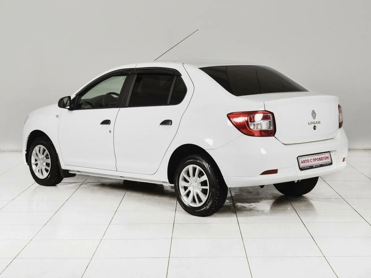 Renault Logan II Рестайлинг — фото 2