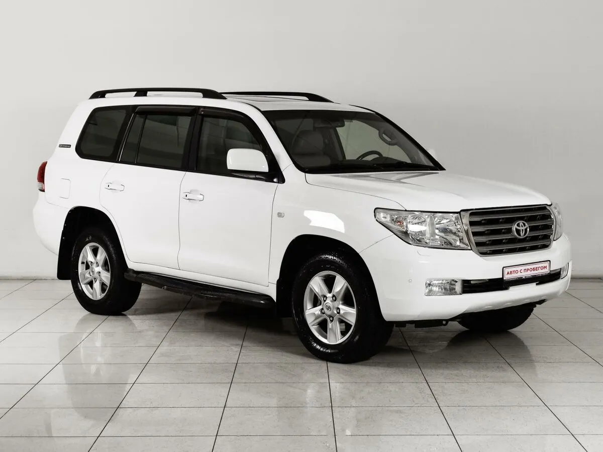 Toyota Land Cruiser 200 Series · Люкс