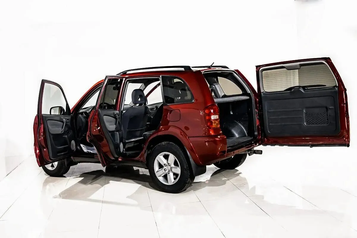 Toyota RAV4 II (XA20) Рестайлинг — фото 5