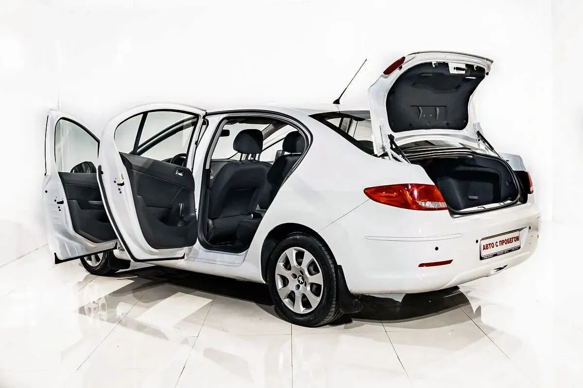Peugeot 408 I — фото 5