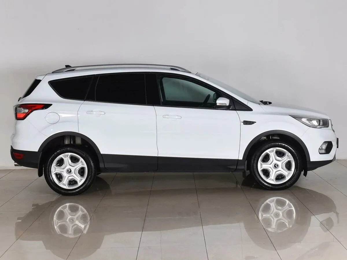Ford Kuga II Рестайлинг · Titanium — фото 5