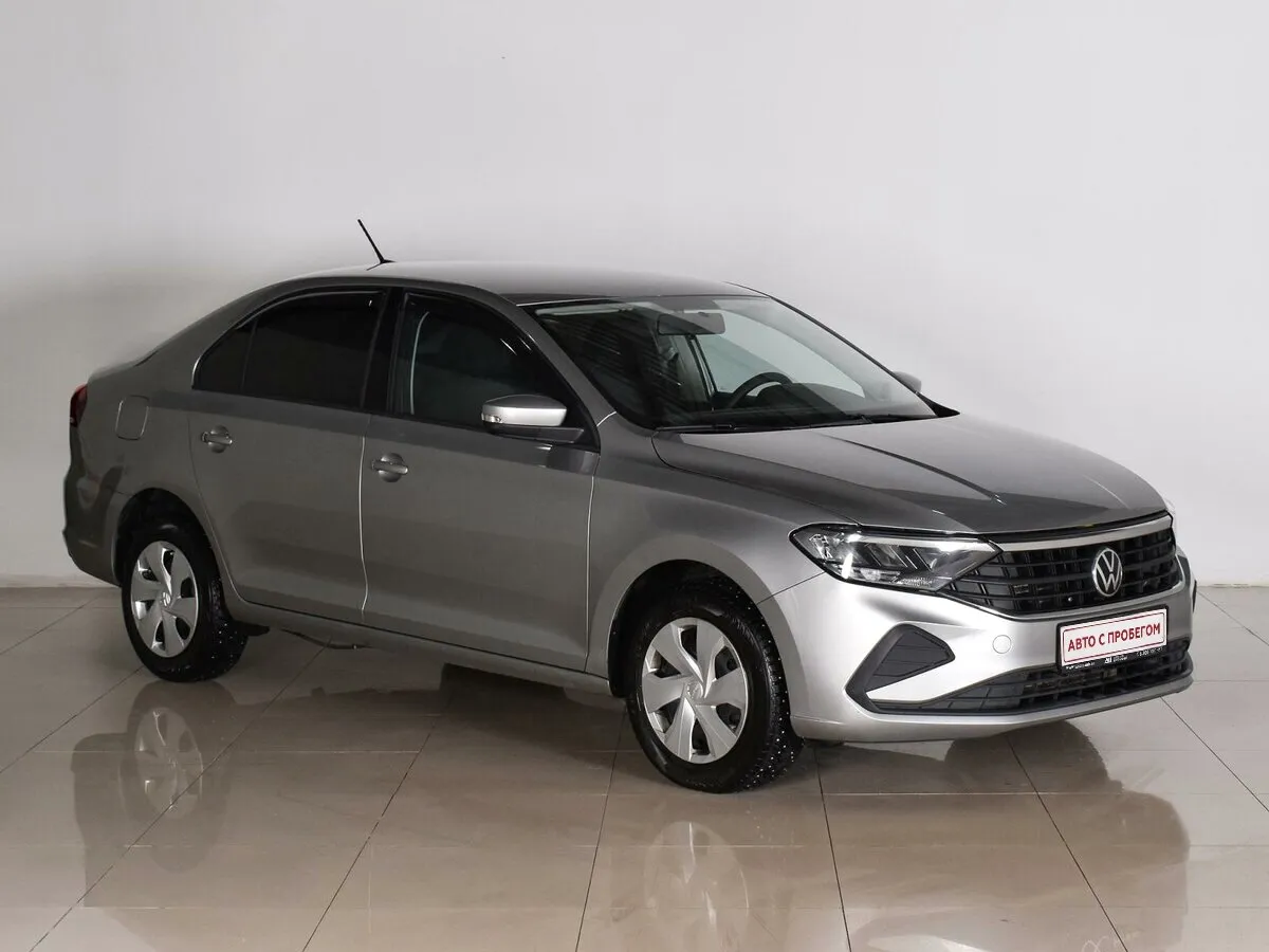 Volkswagen Polo VI · Respect