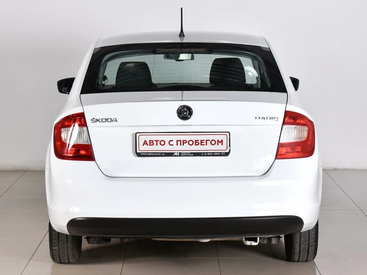 Skoda Rapid I — фото 4