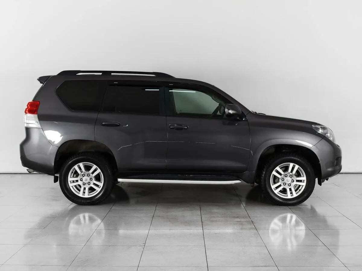 Toyota Land Cruiser Prado 150 Series · Люкс (5 мест) — фото 5