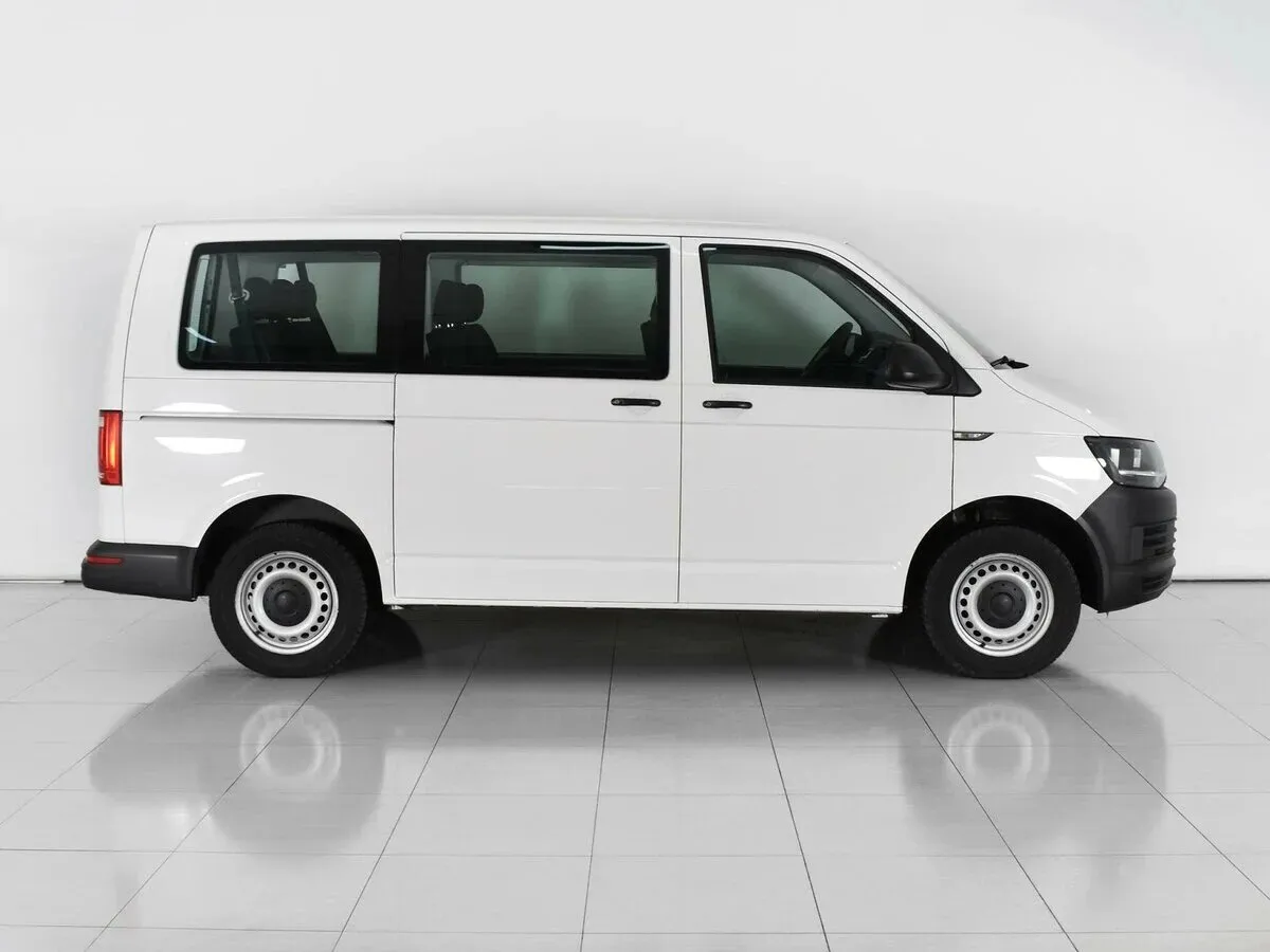 Volkswagen Caravelle T6 — фото 5