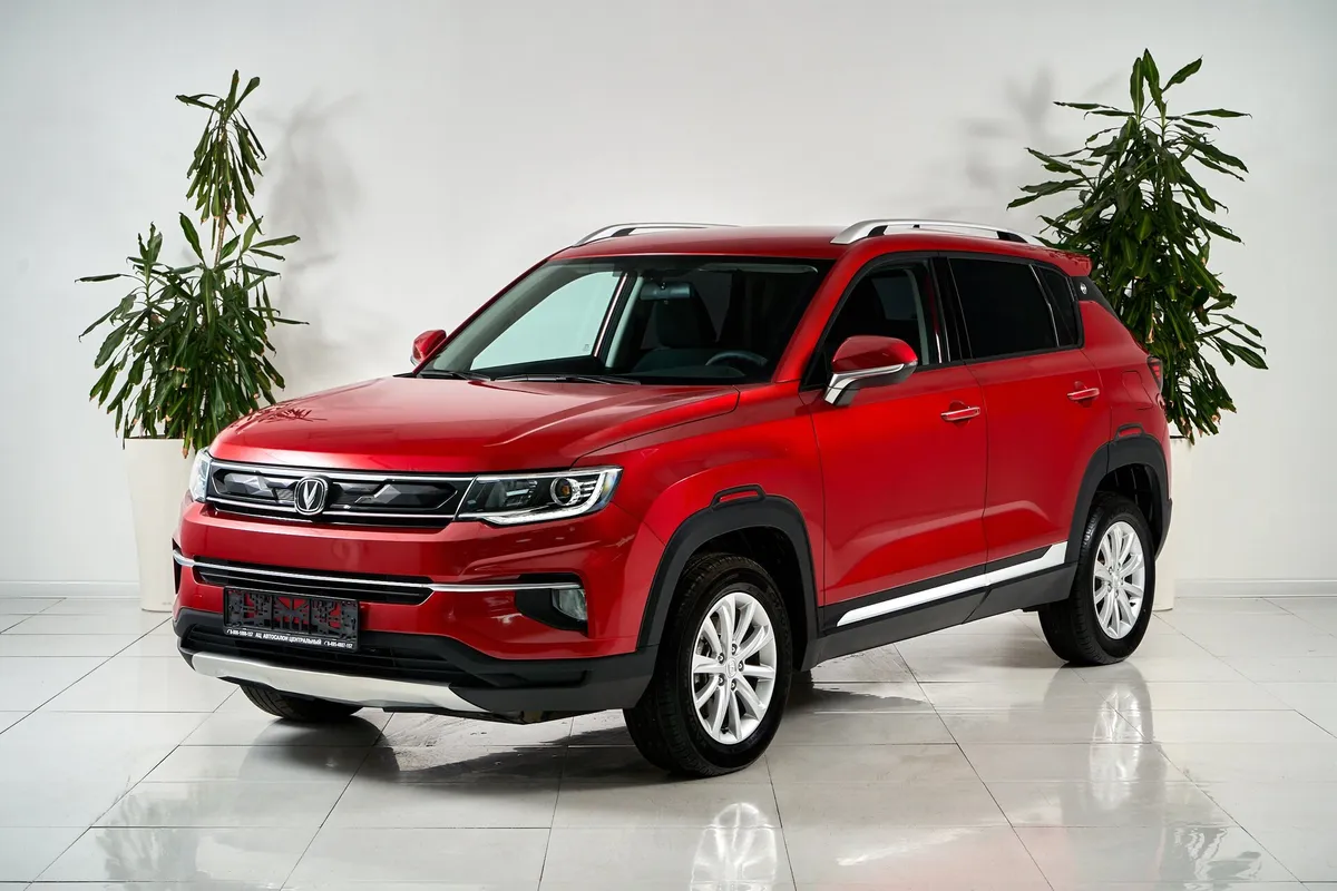 Changan CS35 Plus I · Luxe