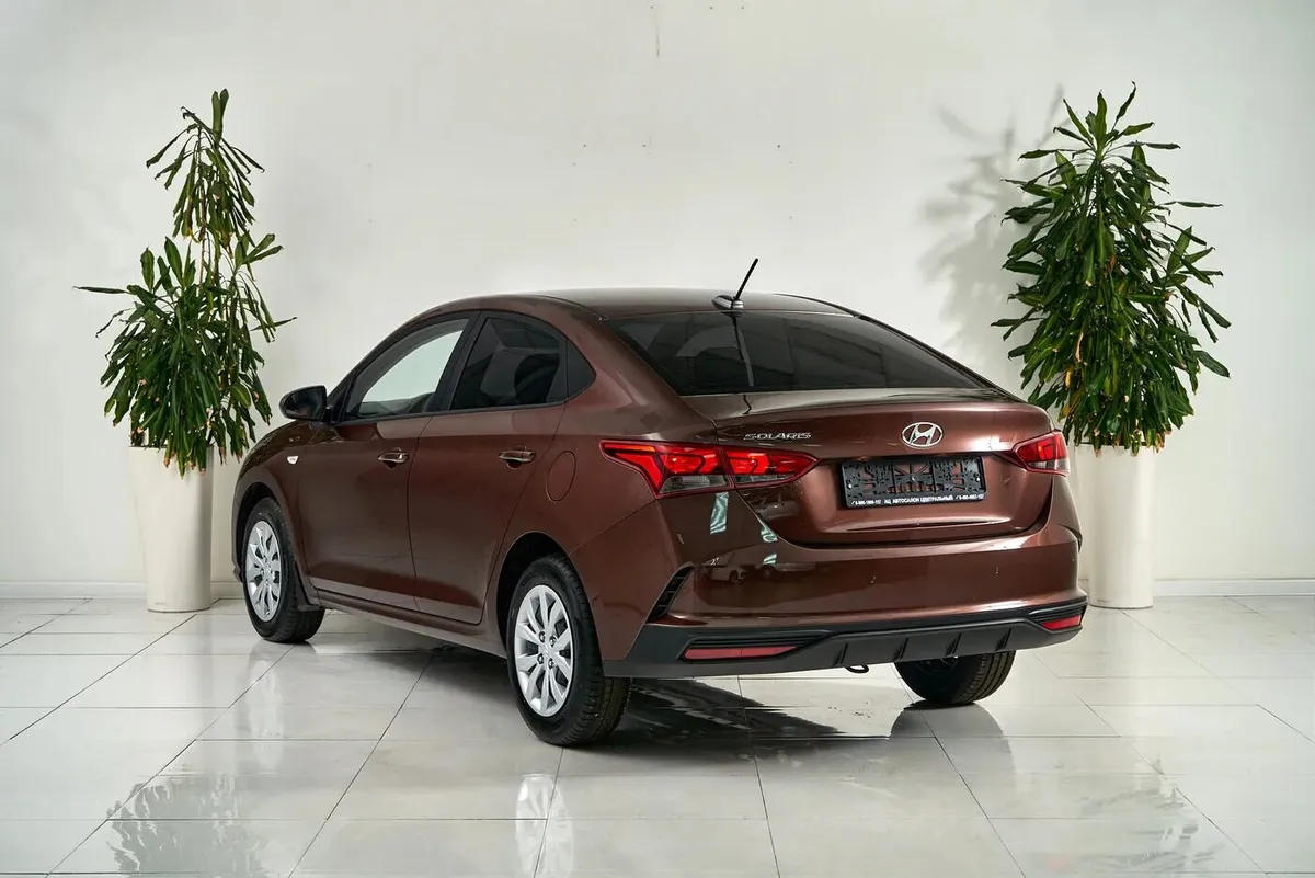 Hyundai Solaris II Рестайлинг — фото 4