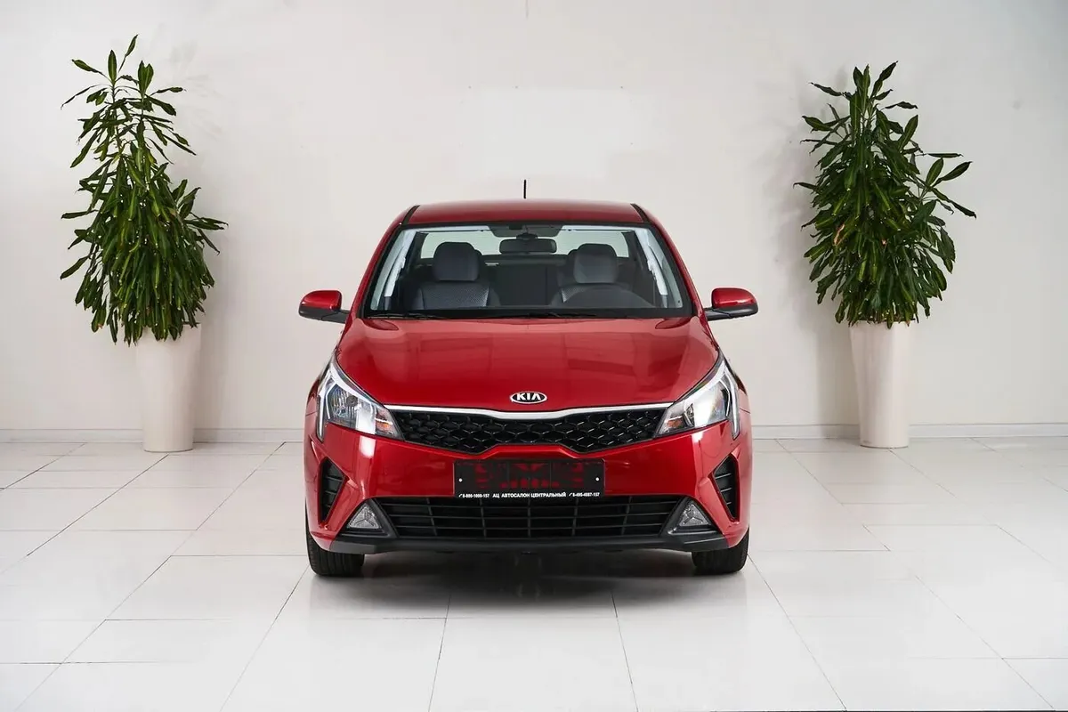 Kia Rio IV Рестайлинг — фото 2