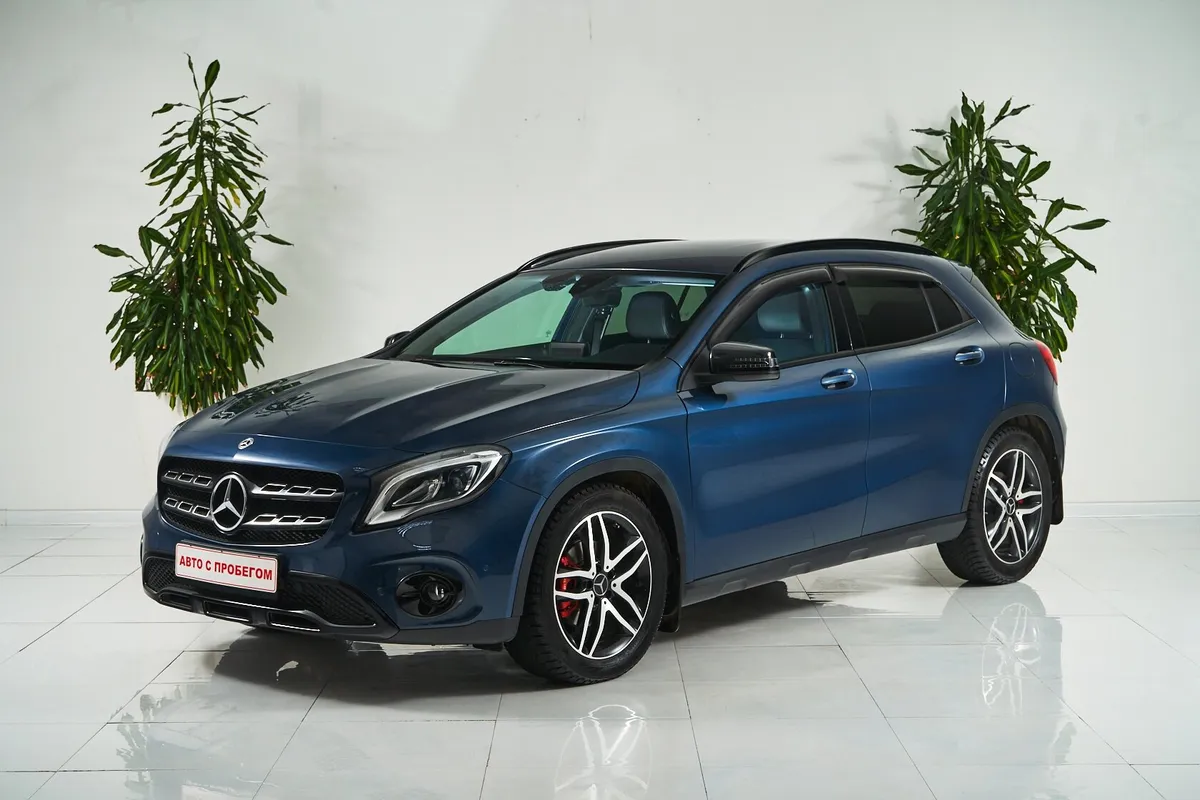 Mercedes-Benz GLA I (X156) Рестайлинг · GLA 200 Urban Night Edition
