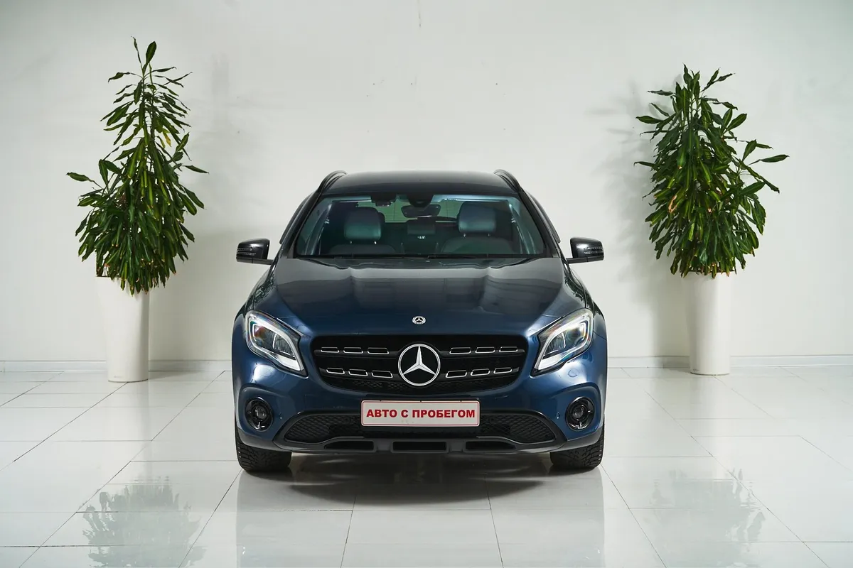 Mercedes-Benz GLA I (X156) Рестайлинг · GLA 200 Urban Night Edition — фото 2