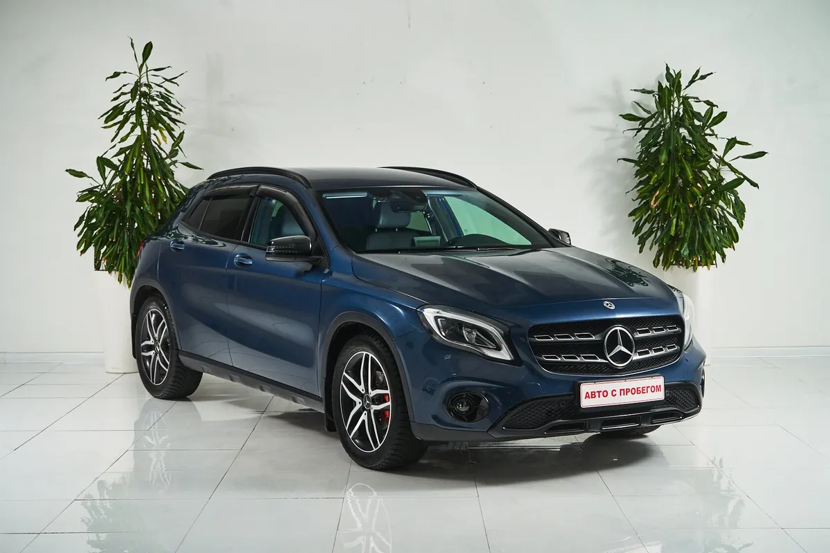 Mercedes-Benz GLA I (X156) Рестайлинг · GLA 200 Urban Night Edition — фото 3