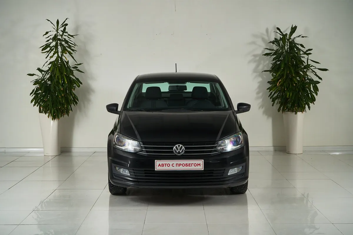 Volkswagen Polo V Рестайлинг · Highline 15-18 — фото 2