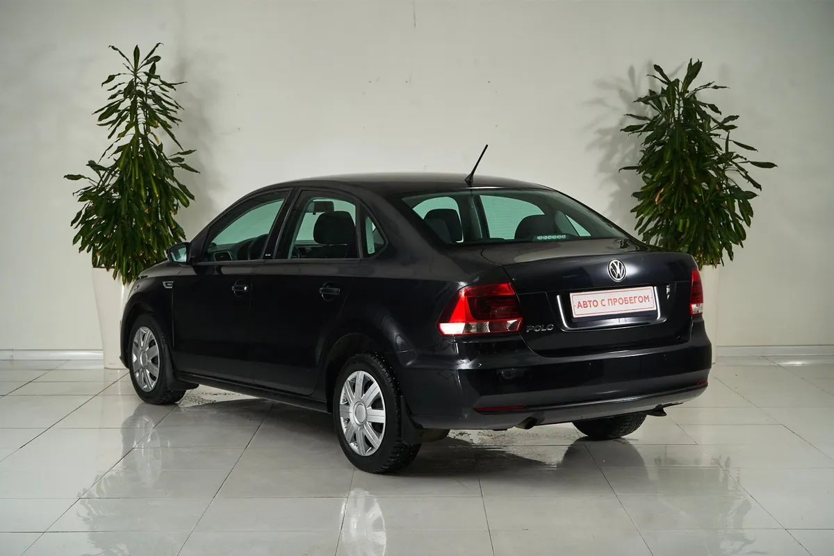 Volkswagen Polo V Рестайлинг · Highline 15-18 — фото 4