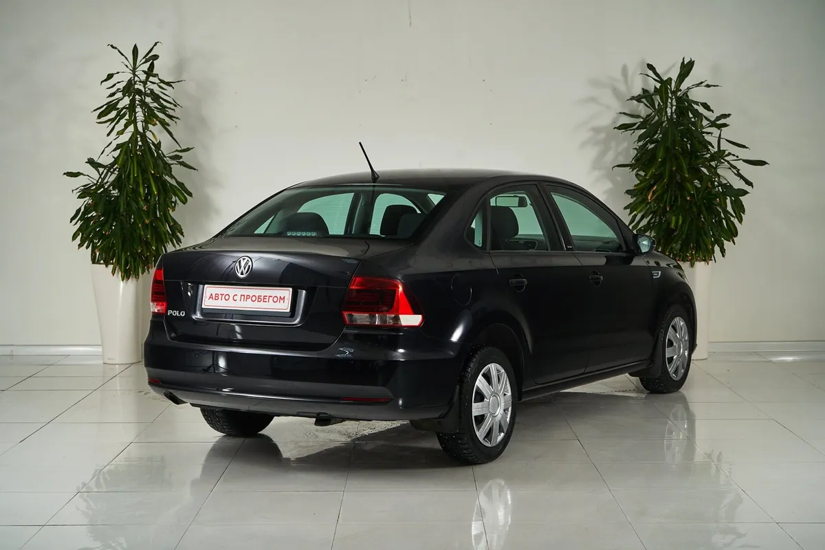 Volkswagen Polo V Рестайлинг · Highline 15-18 — фото 5