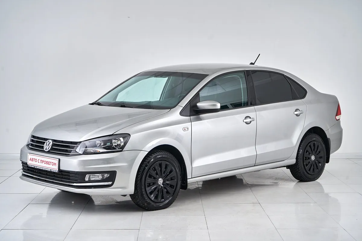Volkswagen Polo V Рестайлинг · Highline 15-18