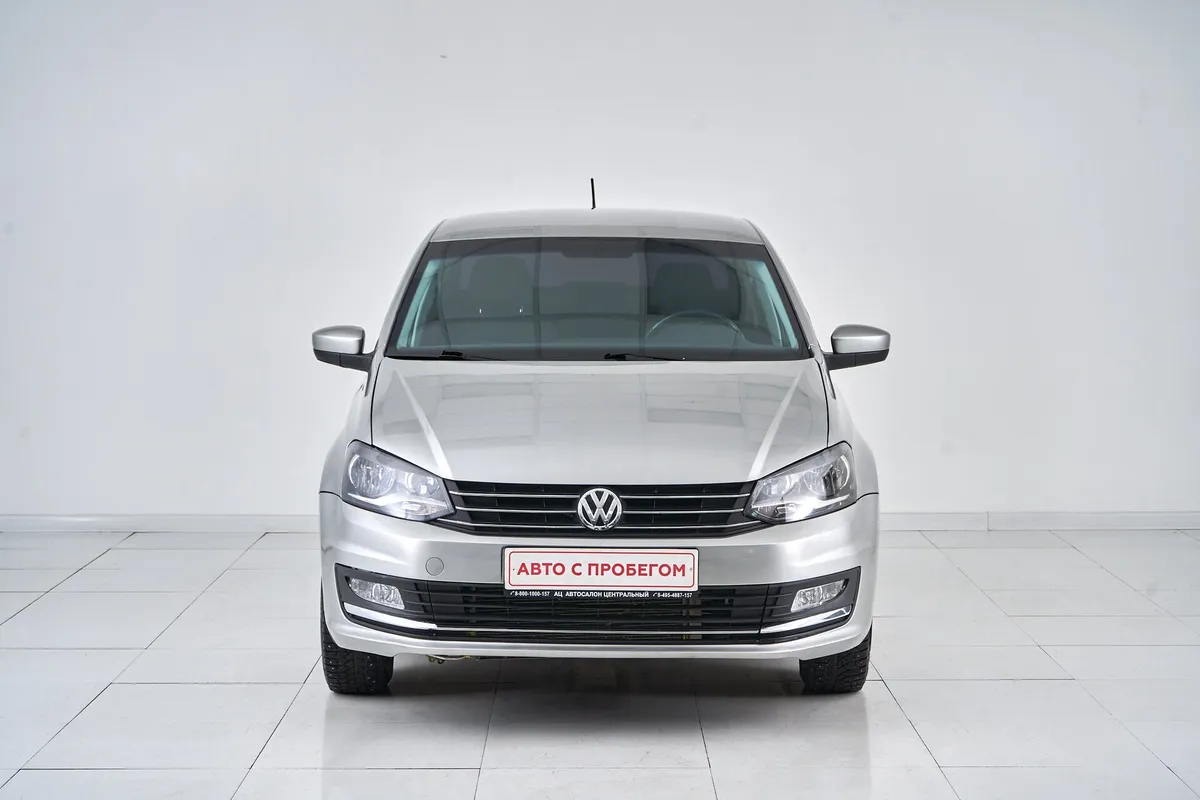Volkswagen Polo V Рестайлинг · Highline 15-18 — фото 2