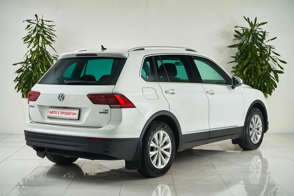 Volkswagen Tiguan II — фото 5