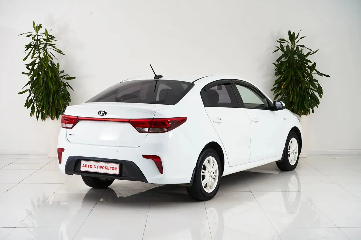 Kia Rio III Рестайлинг — фото 5