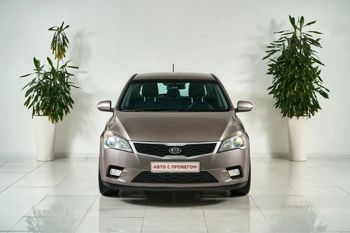 Kia Ceed I Рестайлинг — фото 2