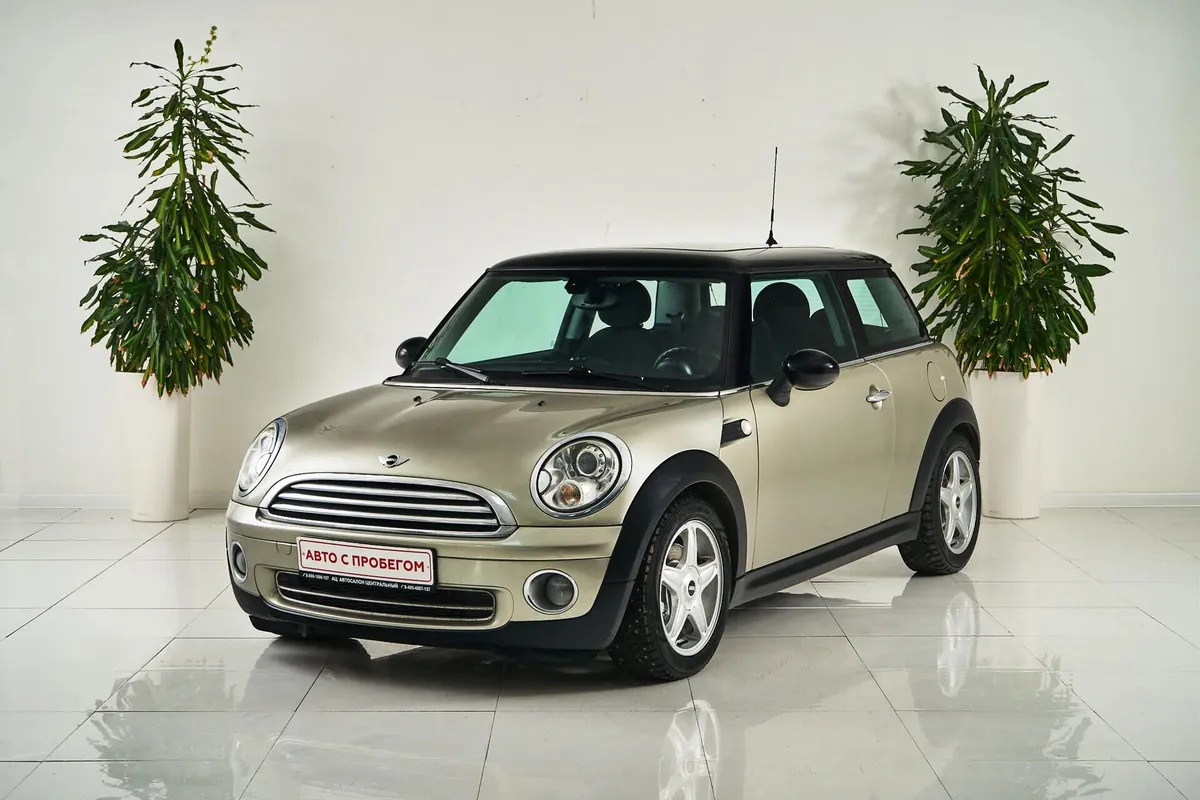 MINI Hatch II (R56) · Cooper