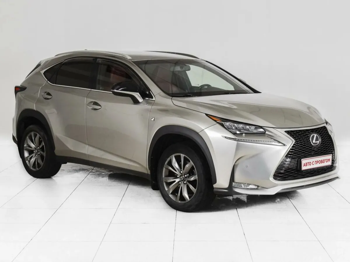 Lexus NX I