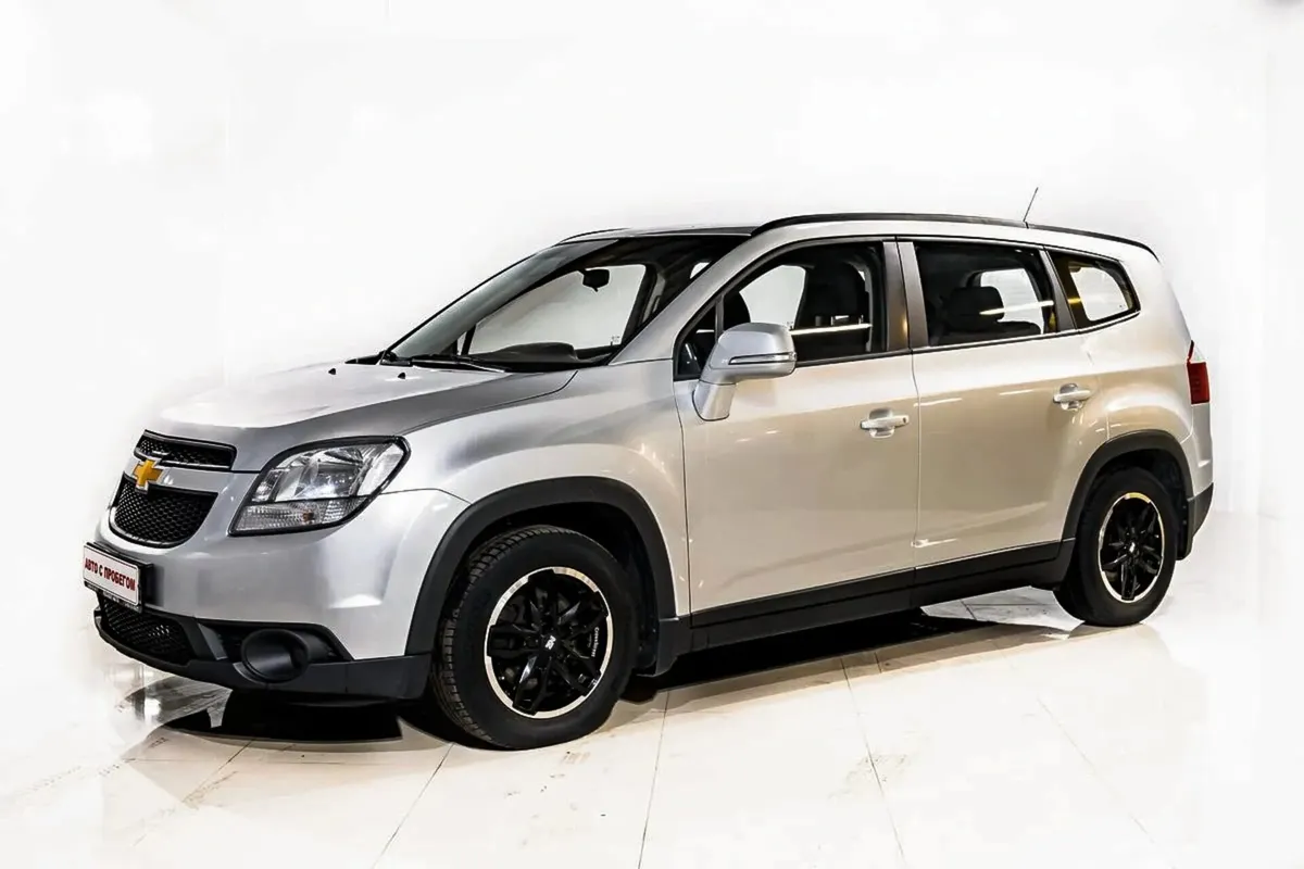 Chevrolet Orlando I · LS