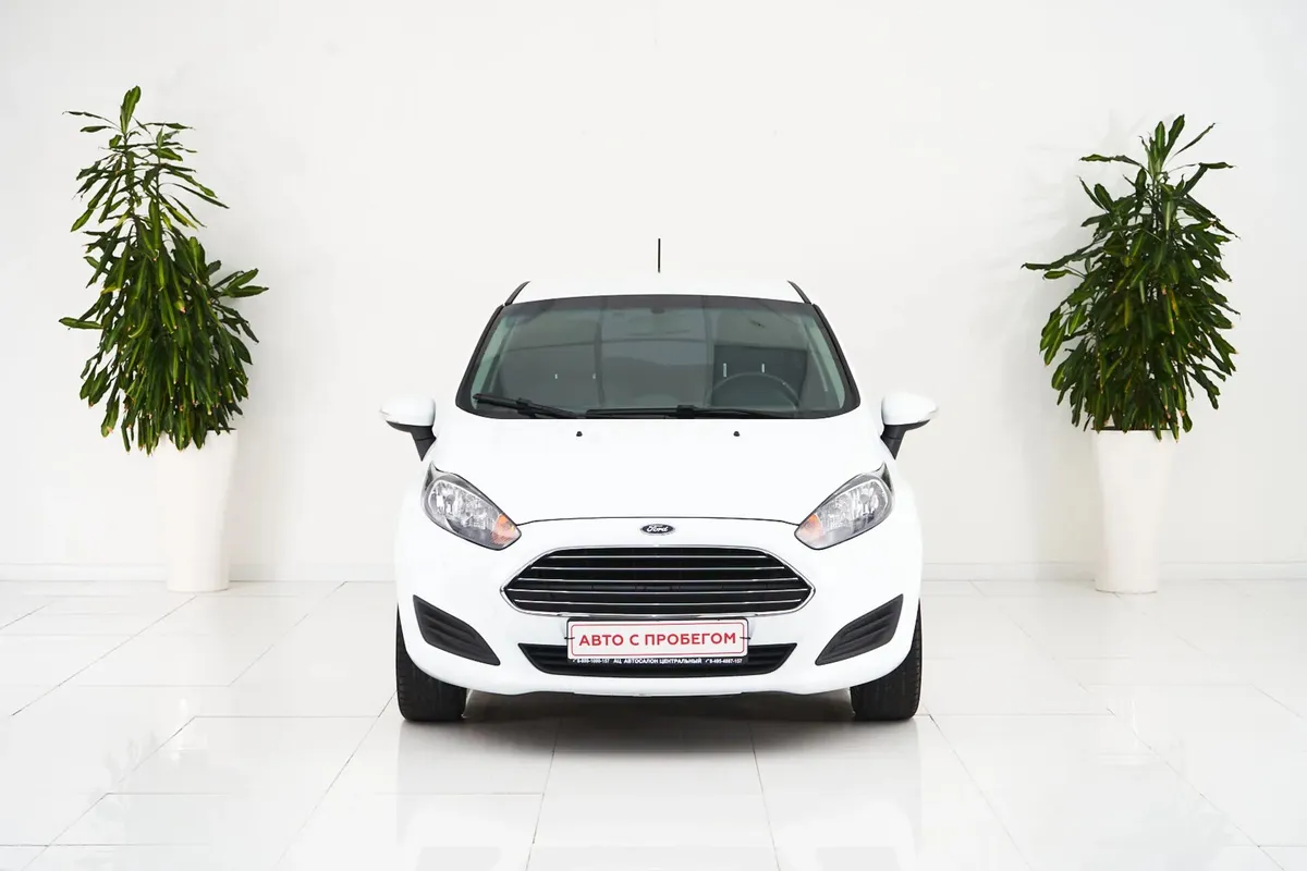 Ford Fiesta Mk6 Рестайлинг — фото 2