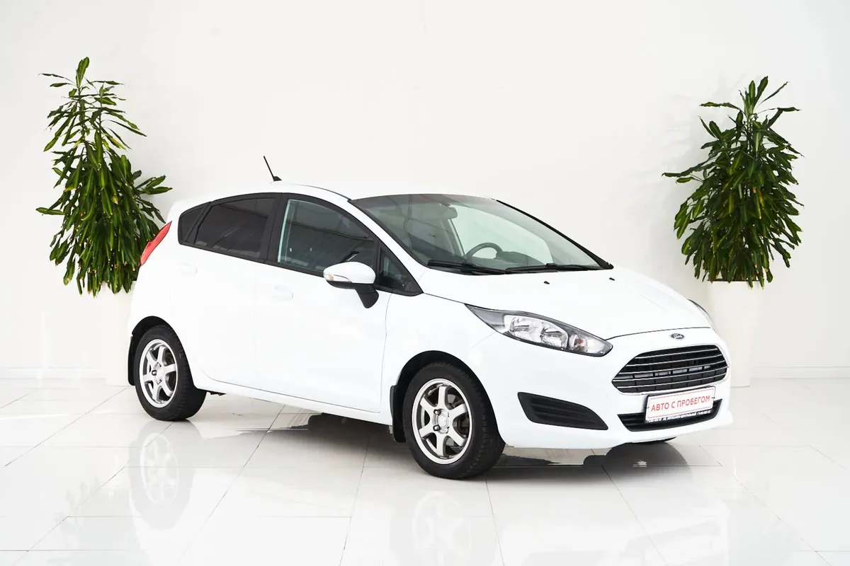 Ford Fiesta Mk6 Рестайлинг — фото 3