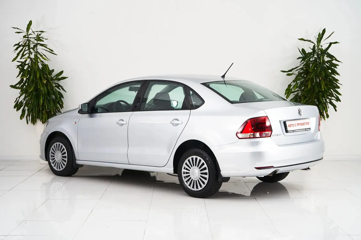 Volkswagen Polo V Рестайлинг — фото 4