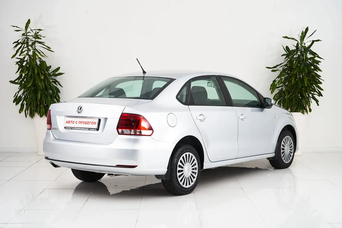 Volkswagen Polo V Рестайлинг — фото 5
