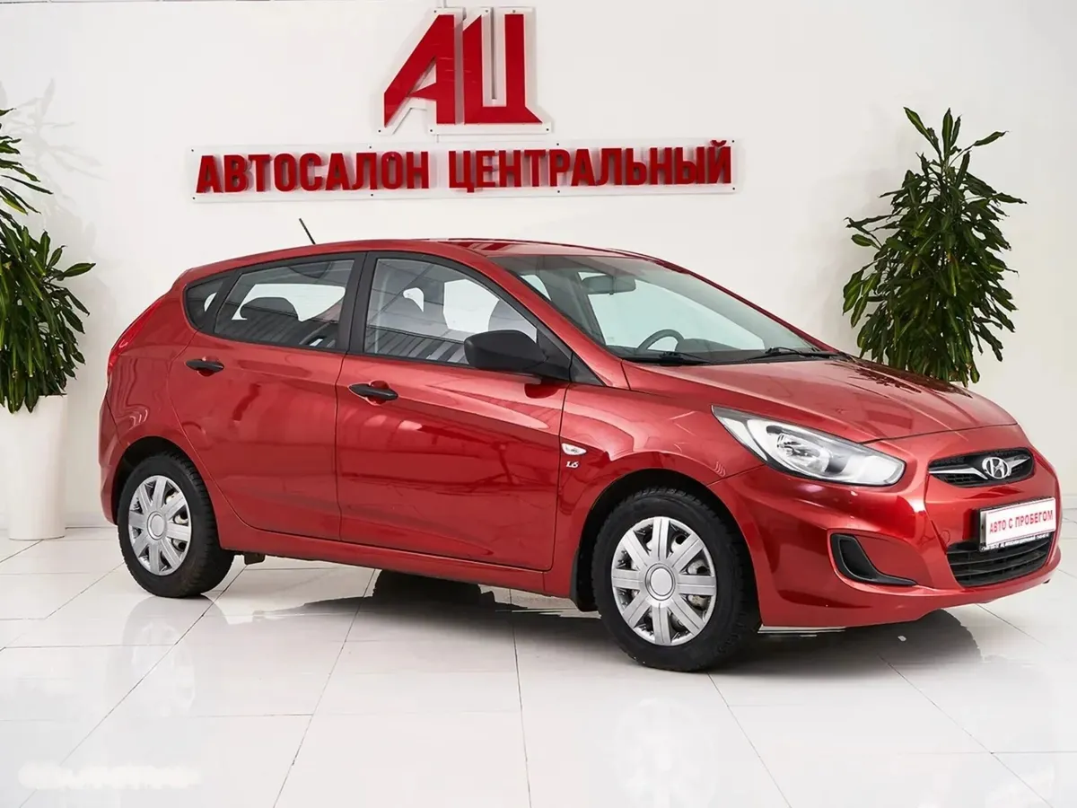 Hyundai Solaris I — фото 3