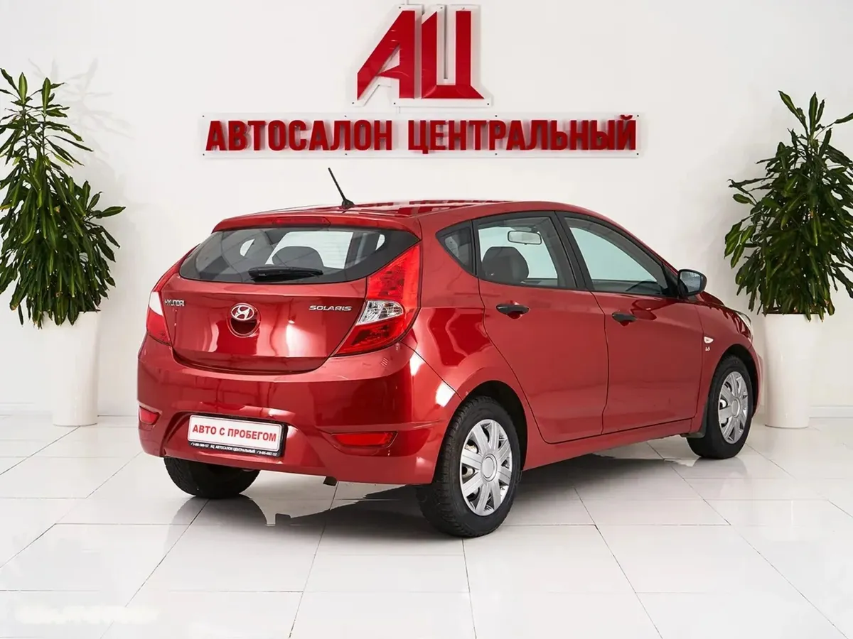 Hyundai Solaris I — фото 4
