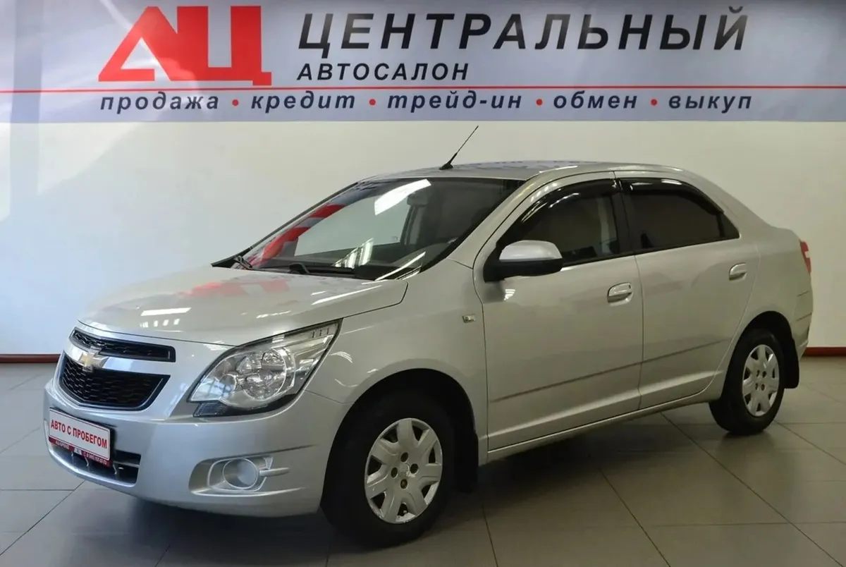 Chevrolet Cobalt II · LTZ