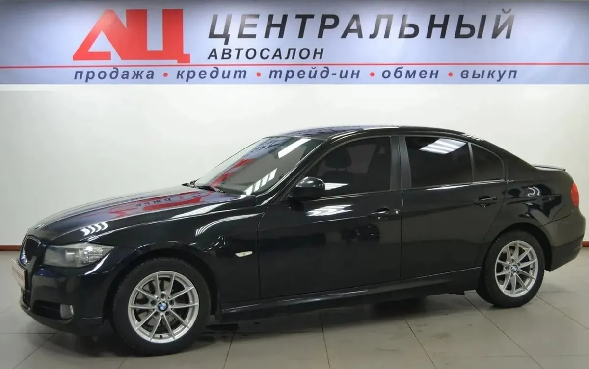 BMW 3 серии V (E90/E91/E92/E93) Рестайлинг · 318