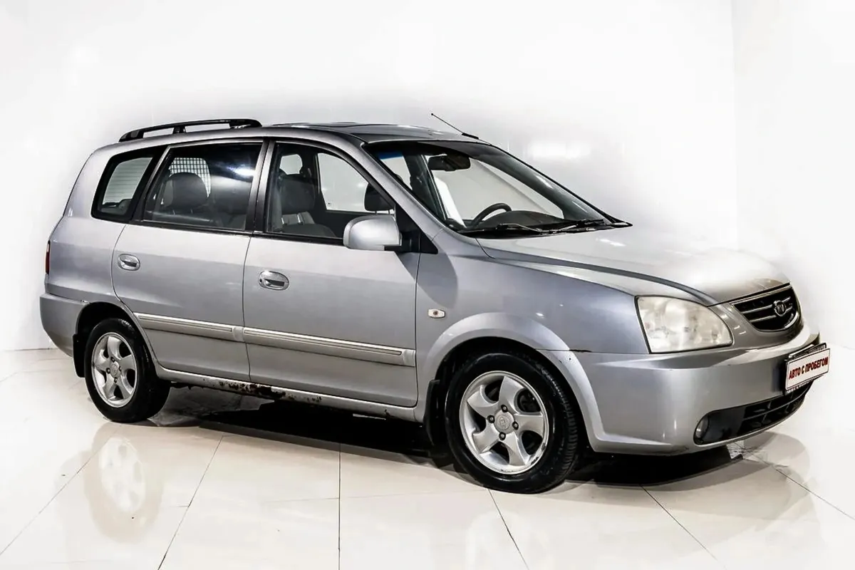 Kia Carens II (UN) · LX 7-seat — фото 3