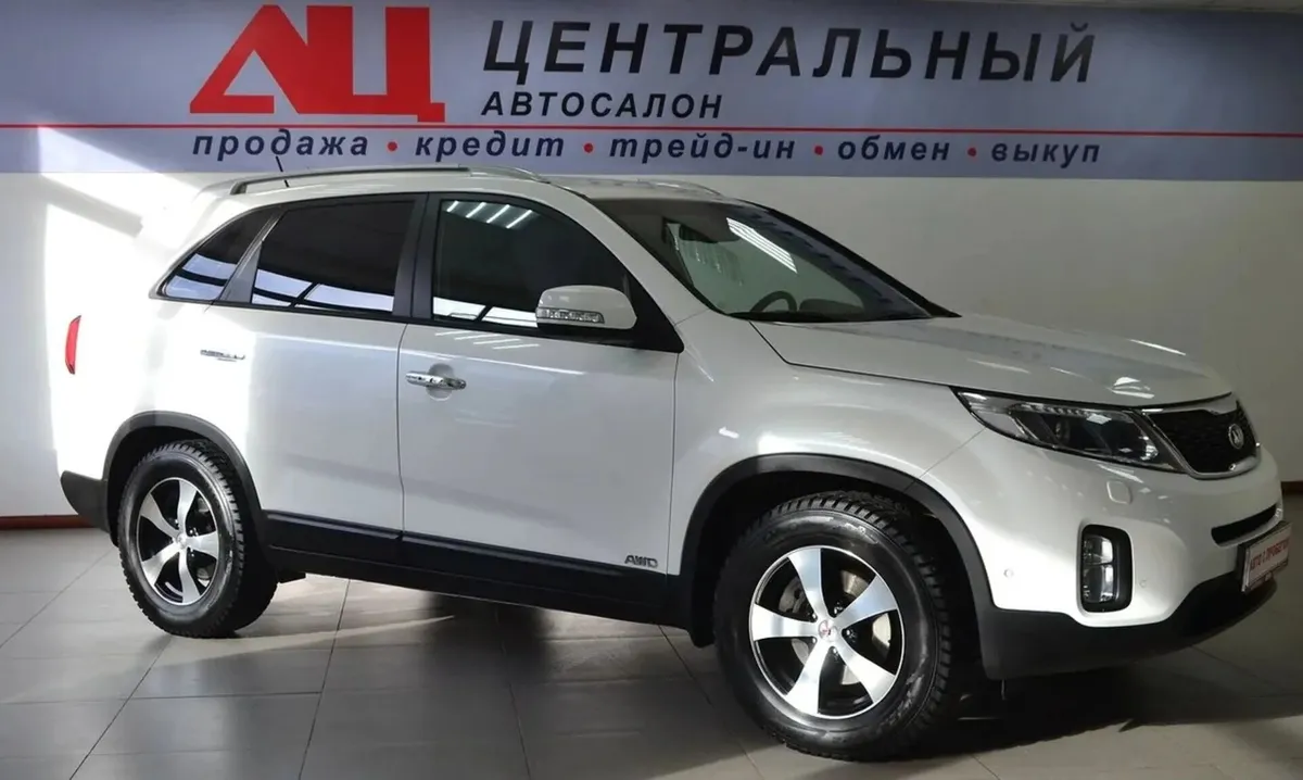 Kia Sorento II Рестайлинг · New Comfort (2015) — фото 3