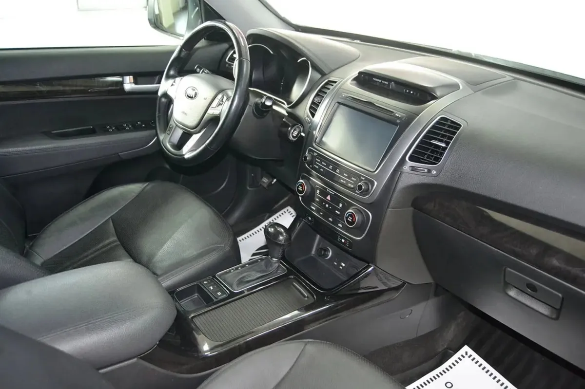 Kia Sorento II Рестайлинг · New Comfort (2015) — фото 5
