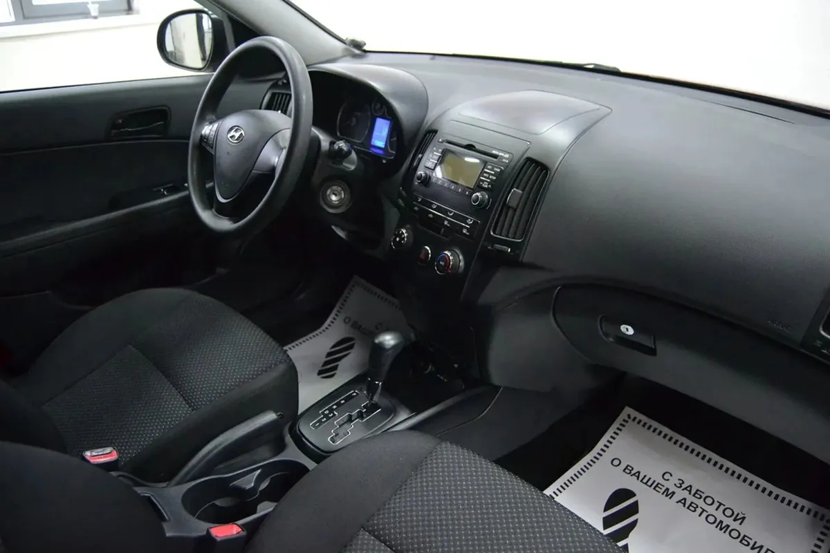 Hyundai i30 I Рестайлинг · Optima — фото 5