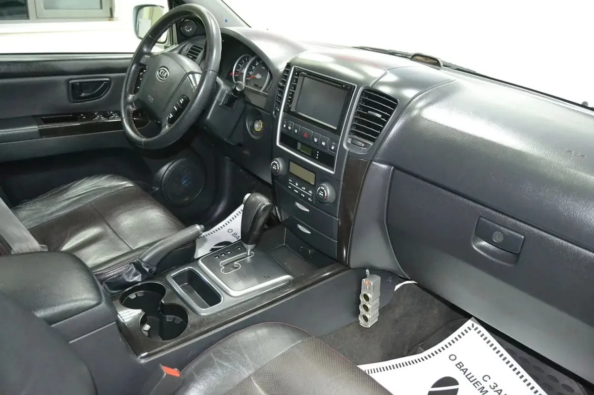Kia Sorento I Рестайлинг — фото 5