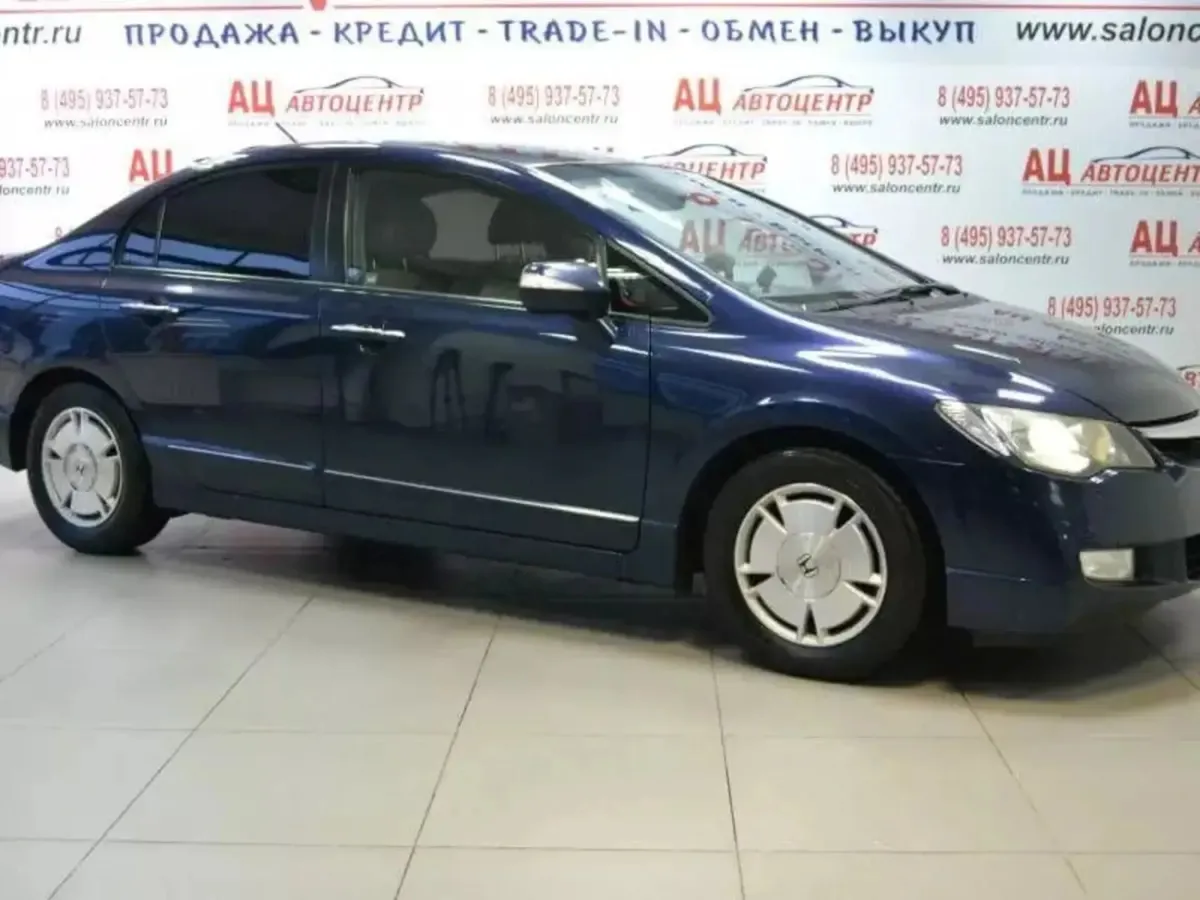 Honda Civic VIII Рестайлинг — фото 2