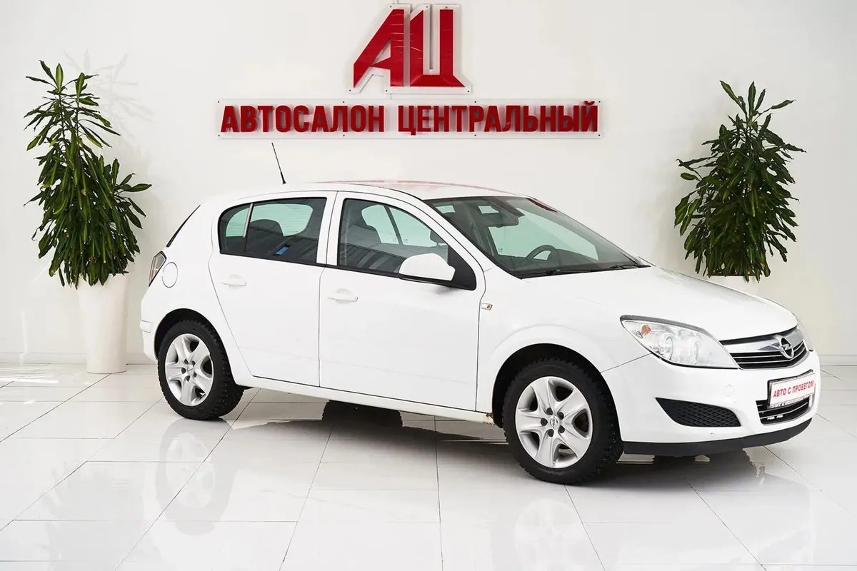 Opel Astra J · Essentia — фото 3