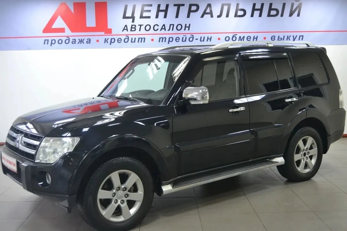 Mitsubishi Pajero IV