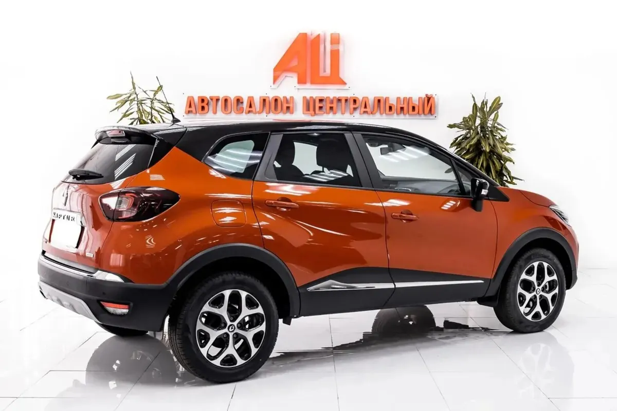 Renault Captur II — фото 4