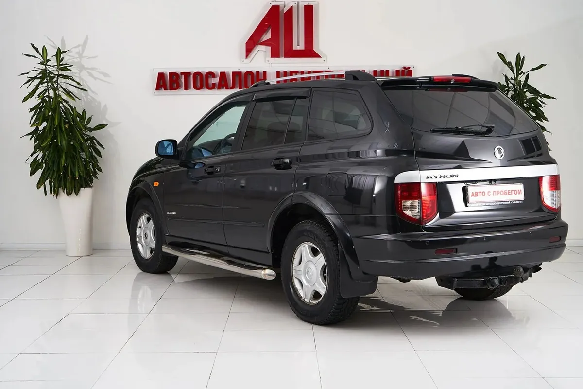 SsangYong Kyron I Рестайлинг — фото 4