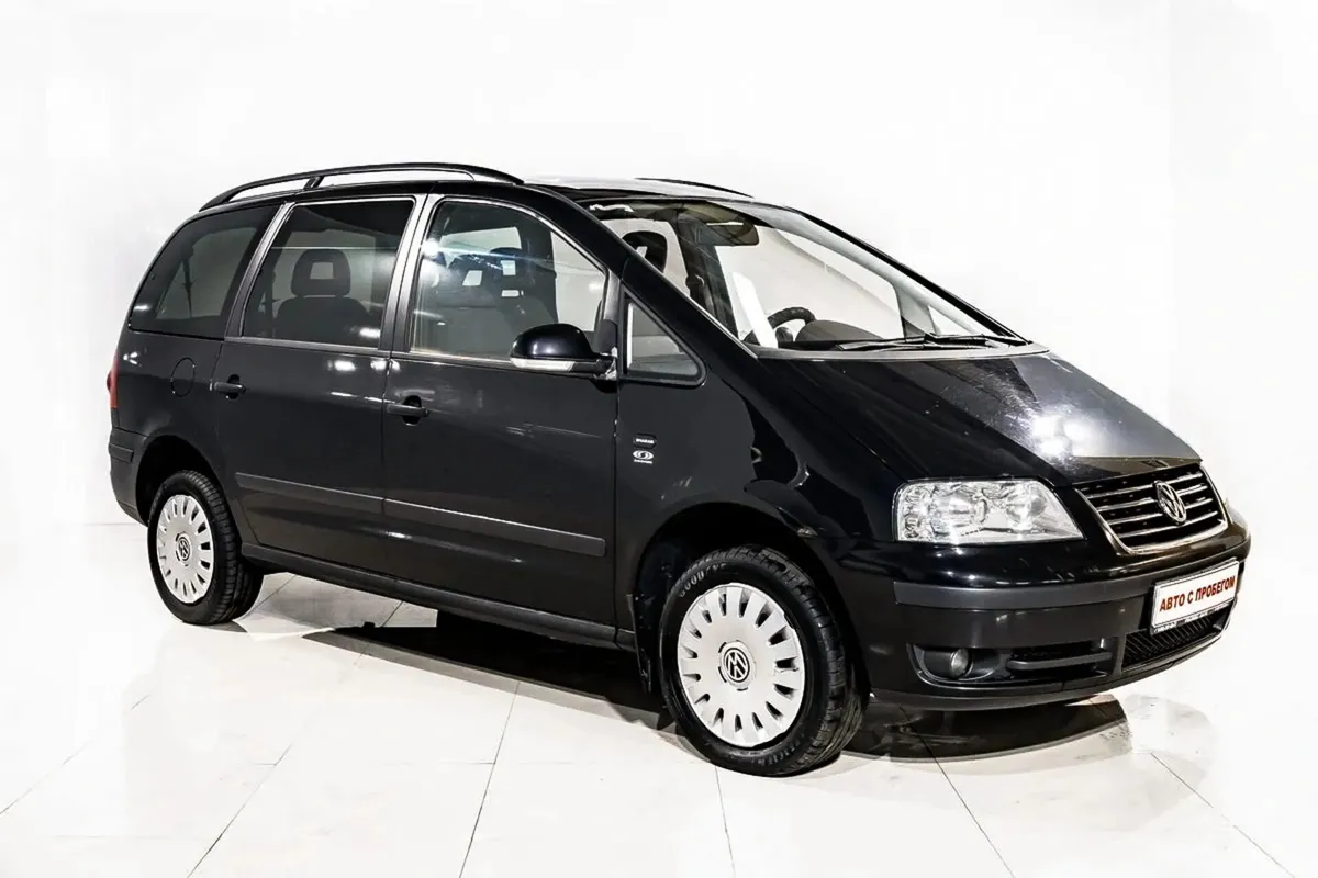 Volkswagen Sharan II — фото 3