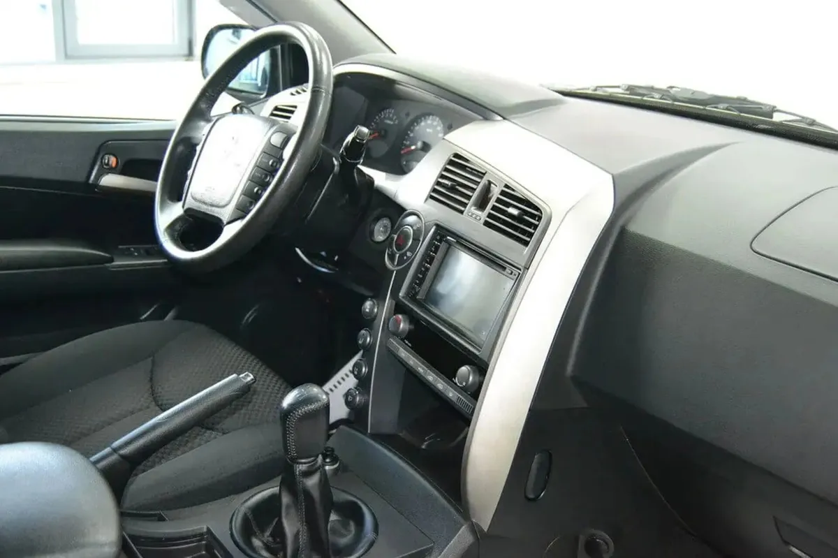 SsangYong Kyron I Рестайлинг — фото 5